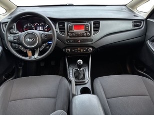 Kia Carens 1.6 GDi Concept 99 kW (135 CV)