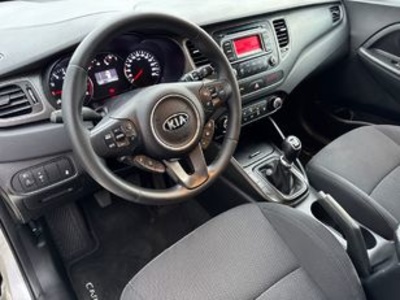 Kia Carens 1.6 GDi Concept 99 kW (135 CV) Kia Carens 1.6 GDi Concept 99 kW (135 CV)