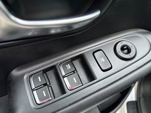 Kia Carens 1.6 GDi Concept 99 kW (135 CV)