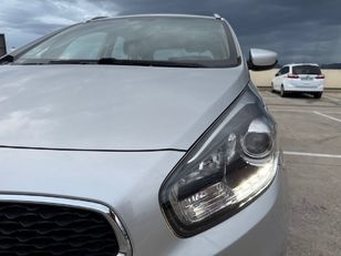 Kia Carens 1.6 GDi Concept 99 kW (135 CV)