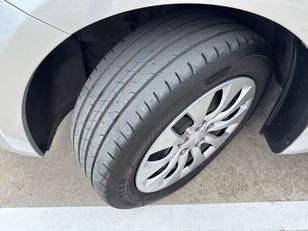 Kia Carens 1.6 GDi Concept 99 kW (135 CV)