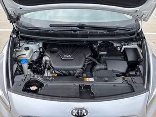 Kia Carens 1.6 GDi Concept 99 kW (135 CV)