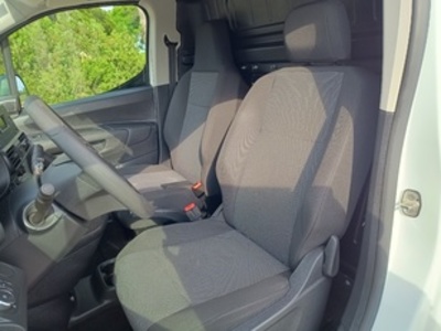 Opel Combo Cargo 1.5 TD S&S Active L H1 1000 75 kW (102 CV) Opel Combo Cargo 1.5 TD S&S Active L H1 1000 75 kW (102 CV)