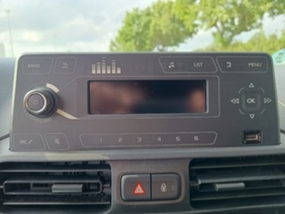 Opel Combo Cargo 1.5 TD S&S Active L H1 1000 75 kW (102 CV) Opel Combo Cargo 1.5 TD S&S Active L H1 1000 75 kW (102 CV)