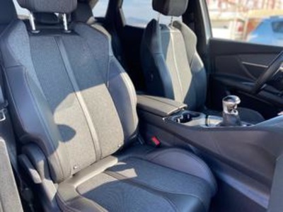 Peugeot 3008 BlueHDI 130 S&S GT Line 96 kW (130 CV) Peugeot 3008 BlueHDI 130 S&S GT Line 96 kW (130 CV)