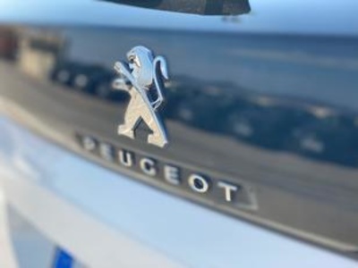 Peugeot 3008 BlueHDI 130 S&S GT Line 96 kW (130 CV) Peugeot 3008 BlueHDI 130 S&S GT Line 96 kW (130 CV)