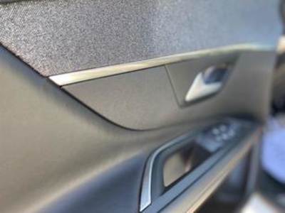 Peugeot 3008 BlueHDI 130 S&S GT Line 96 kW (130 CV) Peugeot 3008 BlueHDI 130 S&S GT Line 96 kW (130 CV)