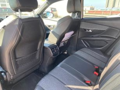 Peugeot 3008 BlueHDI 130 S&S GT Line 96 kW (130 CV) Peugeot 3008 BlueHDI 130 S&S GT Line 96 kW (130 CV)