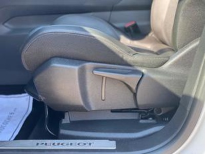 Peugeot 3008 BlueHDI 130 S&S GT Line 96 kW (130 CV) Peugeot 3008 BlueHDI 130 S&S GT Line 96 kW (130 CV)