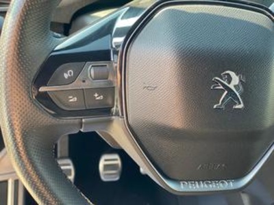 Peugeot 3008 BlueHDI 130 S&S GT Line 96 kW (130 CV) Peugeot 3008 BlueHDI 130 S&S GT Line 96 kW (130 CV)