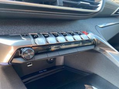 Peugeot 3008 BlueHDI 130 S&S GT Line 96 kW (130 CV) Peugeot 3008 BlueHDI 130 S&S GT Line 96 kW (130 CV)