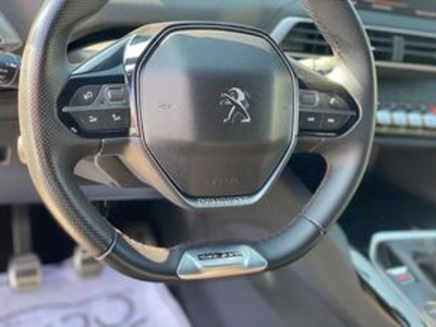 Peugeot 3008 BlueHDI 130 S&S GT Line 96 kW (130 CV) Peugeot 3008 BlueHDI 130 S&S GT Line 96 kW (130 CV)