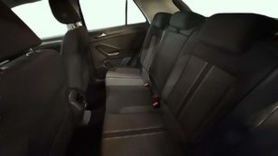 Volkswagen T-Roc Advance Style 2.0 TDI 110 kW (150 CV) DSG Volkswagen T-Roc Advance Style 2.0 TDI 110 kW (150 CV) DSG