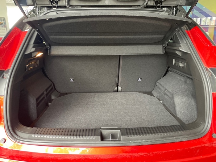 Renault Austral Techno Mild Hybrid Auto 116 kW (158 CV) - 12 Renault Austral Techno Mild Hybrid Auto 116 kW (158 CV) - 12