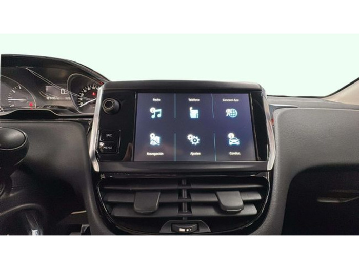 Peugeot208 PureTech Signature 60 kW (82 CV) Vehículo usado en Barcelona - 14 Peugeot208 PureTech Signature 60 kW (82 CV) Vehículo usado en Barcelona - 14