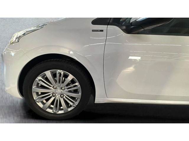 Peugeot208 PureTech Signature 60 kW (82 CV) Vehículo usado en Barcelona - 18