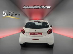 Peugeot 208 PureTech Signature 60 kW (82 CV)