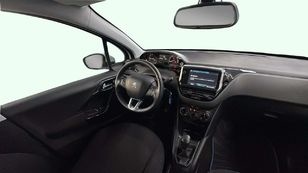 Peugeot 208 PureTech Signature 60 kW (82 CV)