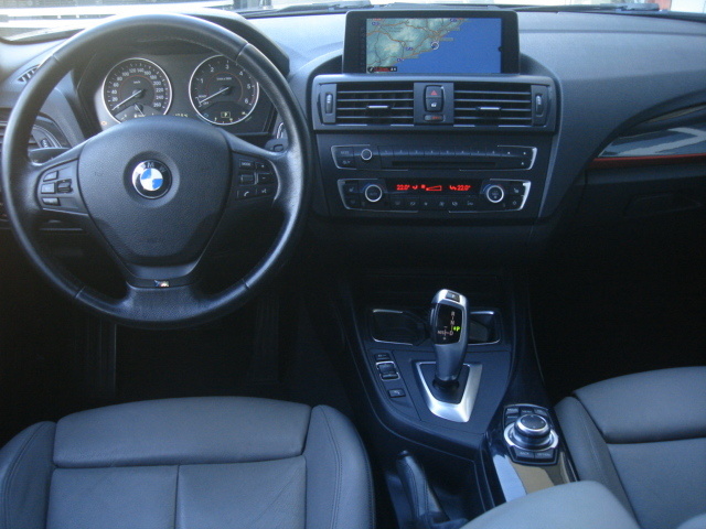 BMWSerie 1 125d Sport 160 kW (218 CV) Vehículo usado en Barcelona - 10