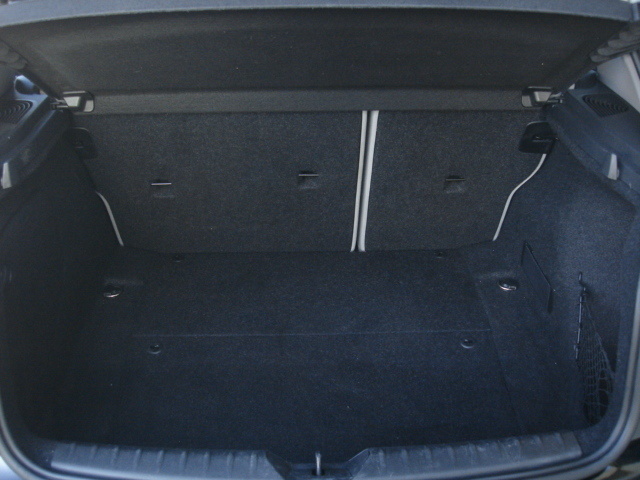 BMWSerie 1 125d Sport 160 kW (218 CV) Vehículo usado en Barcelona - 24 BMWSerie 1 125d Sport 160 kW (218 CV) Vehículo usado en Barcelona - 24