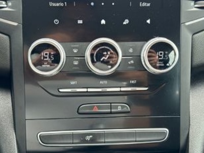 Renault Megane Business Blue dCi 85 kW (115 CV) Renault Megane Business Blue dCi 85 kW (115 CV)