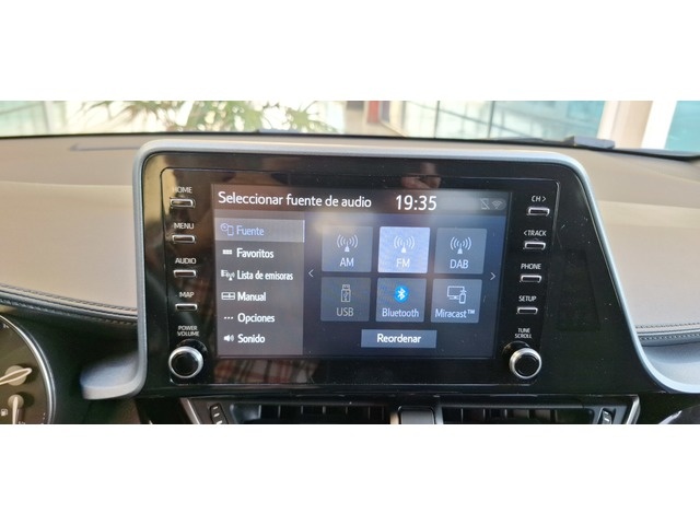 ToyotaC-HR 1.8 125H Advance 90 kW (122 CV) Vehículo usado en Barcelona - 20