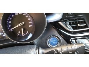 Toyota C-HR 1.8 125H Advance 90 kW (122 CV)