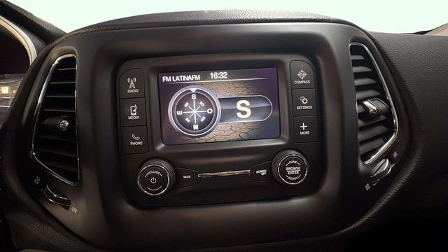 JeepCompass 1.4 Multiair Sport 4x2 103 kW (140 CV) Vehículo usado en Barcelona - 14