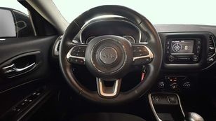 Jeep Compass 1.4 Multiair Sport 4x2 103 kW (140 CV) Jeep Compass 1.4 Multiair Sport 4x2 103 kW (140 CV)