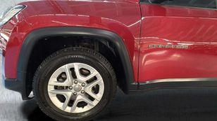 Jeep Compass 1.4 Multiair Sport 4x2 103 kW (140 CV) Jeep Compass 1.4 Multiair Sport 4x2 103 kW (140 CV)