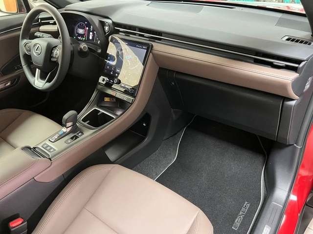 Lexus LBX 1.5 HEV Elegant Plus 100 kW (136 CV) Vehículo usado en Madrid - 15