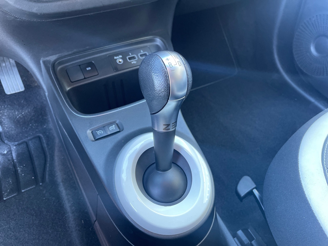 Renault Twingo Zen R80 60 kW (82 CV) - 7