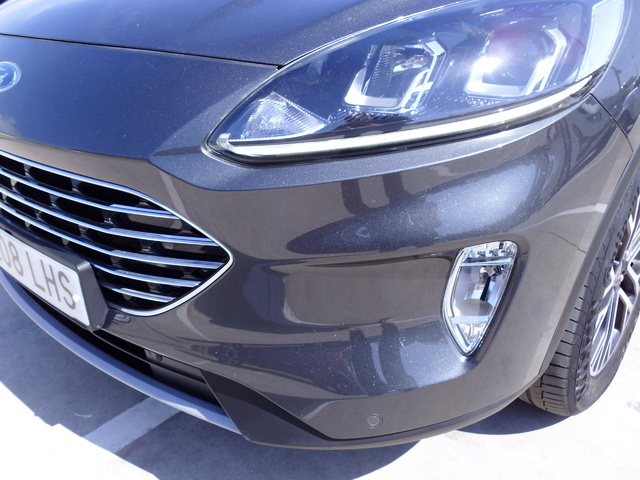 FordKuga 2.5 Duratec PHEV Titanium Auto 165 kW (225 CV) Vehículo usado en Barcelona - 20 FordKuga 2.5 Duratec PHEV Titanium Auto 165 kW (225 CV) Vehículo usado en Barcelona - 20