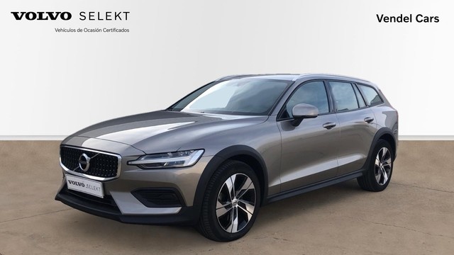 VolvoV60 Cross Country B4 D Cross Country AWD Auto 145 kW (197 CV)