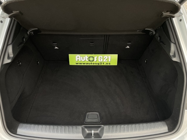 Mercedes-BenzGLA 250 4Matic Urban 155 kW (211 CV) Vehículo usado en Barcelona - 9