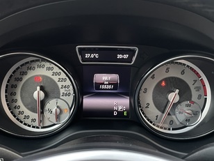 Mercedes-Benz GLA 250 4Matic Urban 155 kW (211 CV)
