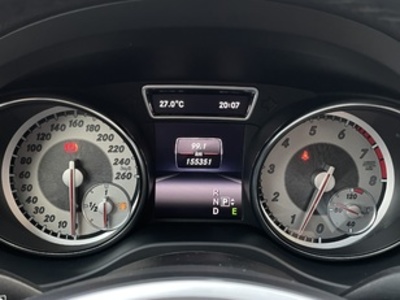 Mercedes-Benz GLA 250 4Matic Urban 155 kW (211 CV) Mercedes-Benz GLA 250 4Matic Urban 155 kW (211 CV)