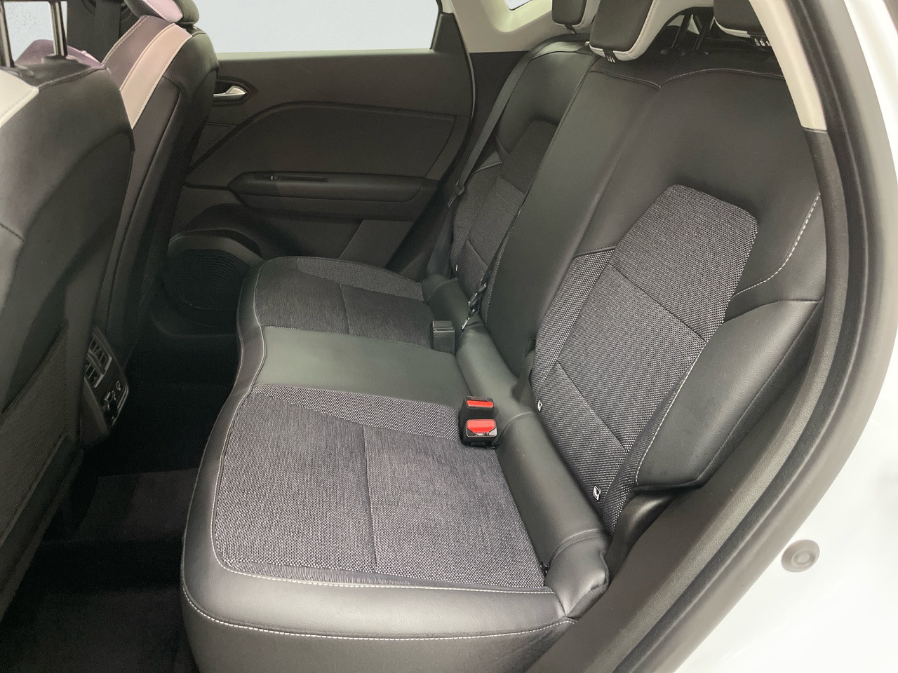 Renault Captur E-TECH PHEV 160 Fast Track 118 kW (160 CV) - 9