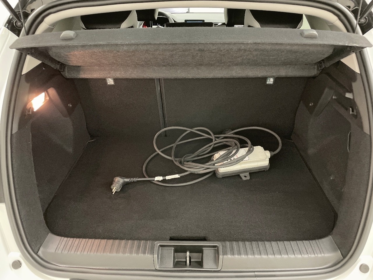 Renault Captur E-TECH PHEV 160 Fast Track 118 kW (160 CV) - 12