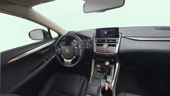 LexusNX 300h Eco 2WD 145 kW (197 CV) Vehículo usado en Barcelona - 11 LexusNX 300h Eco 2WD 145 kW (197 CV) Vehículo usado en Barcelona - 11