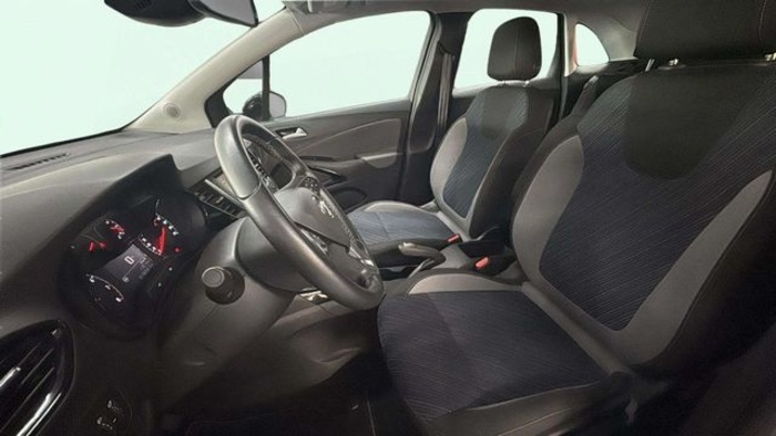 OpelCrossland X 1.2 S&S Design Line 120 Aniversario 81 kW (110 CV) Vehículo usado en Barcelona - 9 OpelCrossland X 1.2 S&S Design Line 120 Aniversario 81 kW (110 CV) Vehículo usado en Barcelona - 9