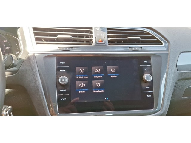 VolkswagenTiguan Sport 1.5 TSI 110 kW (150 CV) DSG Vehículo usado en Barcelona - 25