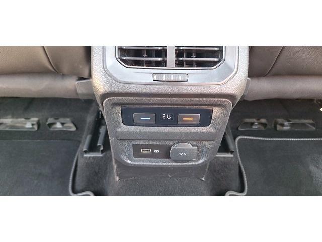 VolkswagenTiguan Sport 1.5 TSI 110 kW (150 CV) DSG Vehículo usado en Barcelona - 38