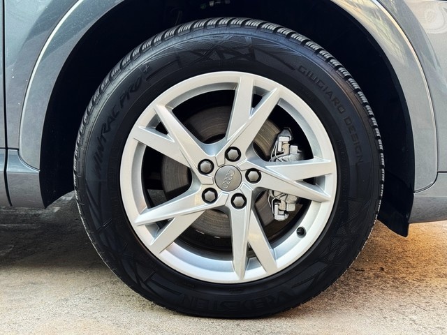 AudiQ3 sport edition 2.0 TFSI quattro 132 kW (180 CV) S tronic Vehículo usado en Barcelona - 13