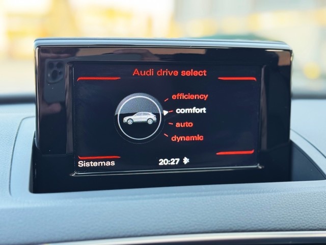 AudiQ3 sport edition 2.0 TFSI quattro 132 kW (180 CV) S tronic Vehículo usado en Barcelona - 23