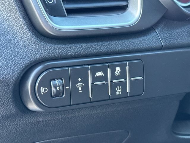 KiaCeed 1.0 T-GDi Drive 88 kW (120 CV) Vehículo usado en Barcelona - 18