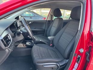 Kia Stonic 1.0 T-GDi MHEV MT Concept 74 kW (100 CV)