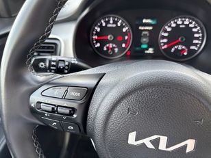 Kia Stonic 1.0 T-GDi MHEV MT Concept 74 kW (100 CV)