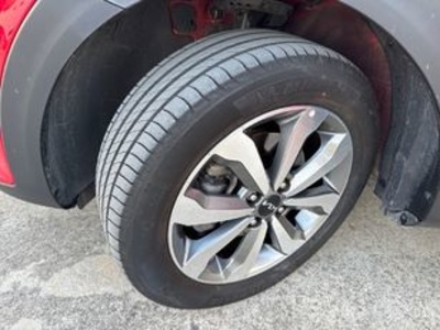 Kia Stonic 1.0 T-GDi MHEV MT Concept 74 kW (100 CV) Kia Stonic 1.0 T-GDi MHEV MT Concept 74 kW (100 CV)