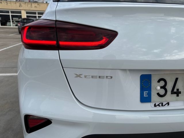 KiaXCeed 1.0 T-GDi Drive 74 kW (100 CV) Vehículo usado en Barcelona - 22